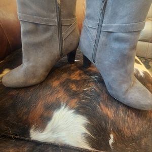 Amelia Grace charcoal gray heeled booties